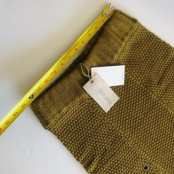 Moon River Knit Fringe Skirt With Grommets - Picture 13 of 15